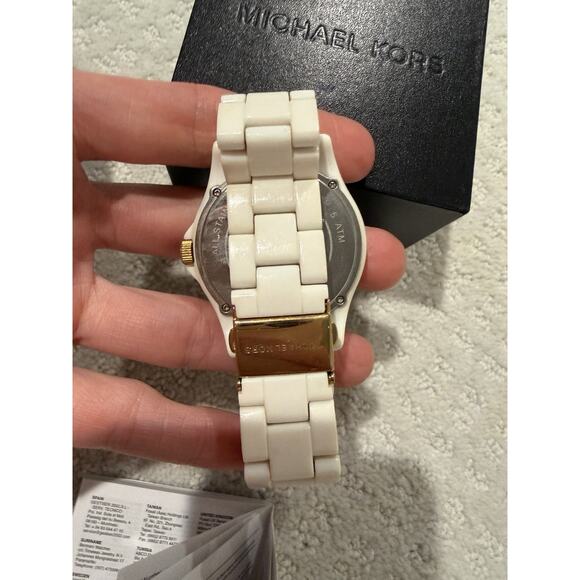 Michael Kors MM5249 Women's White Acrylic Analog Dial Quartz Wrist Watch JNA282 - Picture 7 of 12